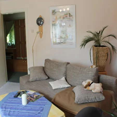 Mit Grossem Garten An Der Ostseekueste, Cleaning Included